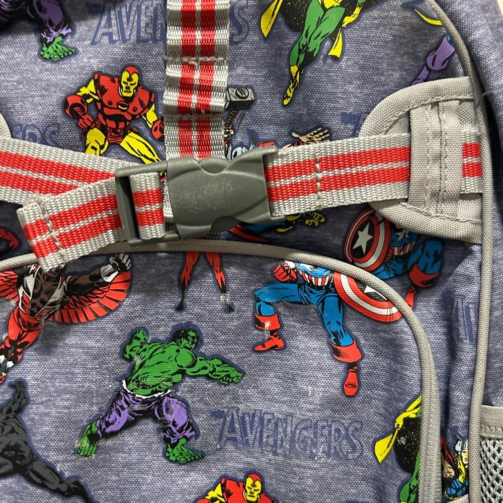 Pottery Barn Kids Marvel Avengers backpack with matching thermos - Picture 3 of 9